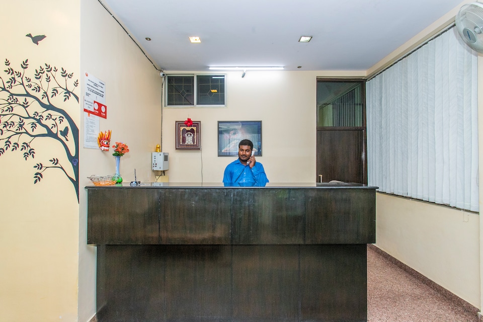 OYO Rb Hospitality Near Nexus Mall Koramangala, Koramangala Sony World Signal, Bangalore