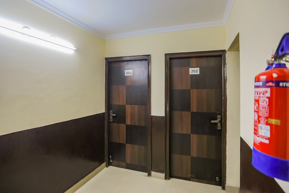 Hotel O Sahil Guest House, Medanta Gurgaon, Gurgaon