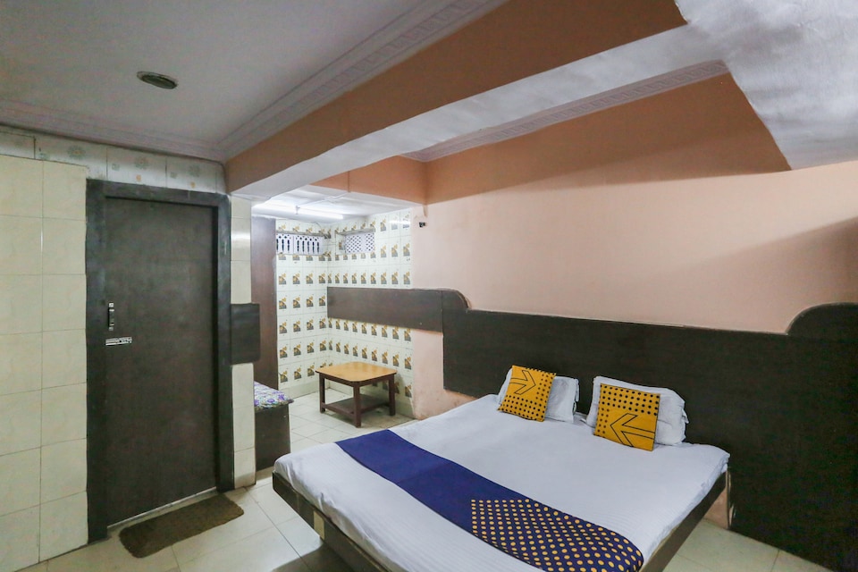 SPOT ON 61846 Preet Palace, Ranchi Railway Station, Ranchi