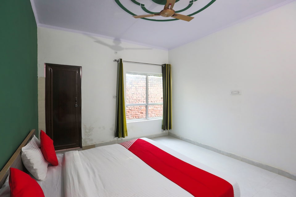 OYO 61851 Hotel Hye Blue, Palwal, Palwal