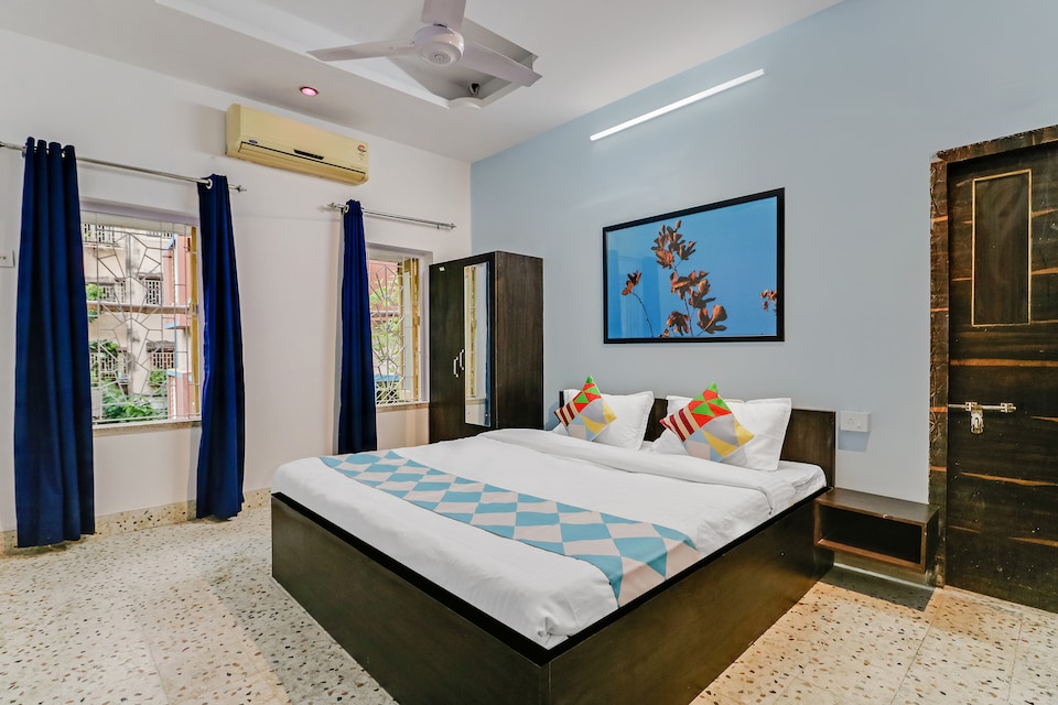 OYO Home 61852 Delightful Stays Jadavpur, Gariahat Kolkata, Kolkata