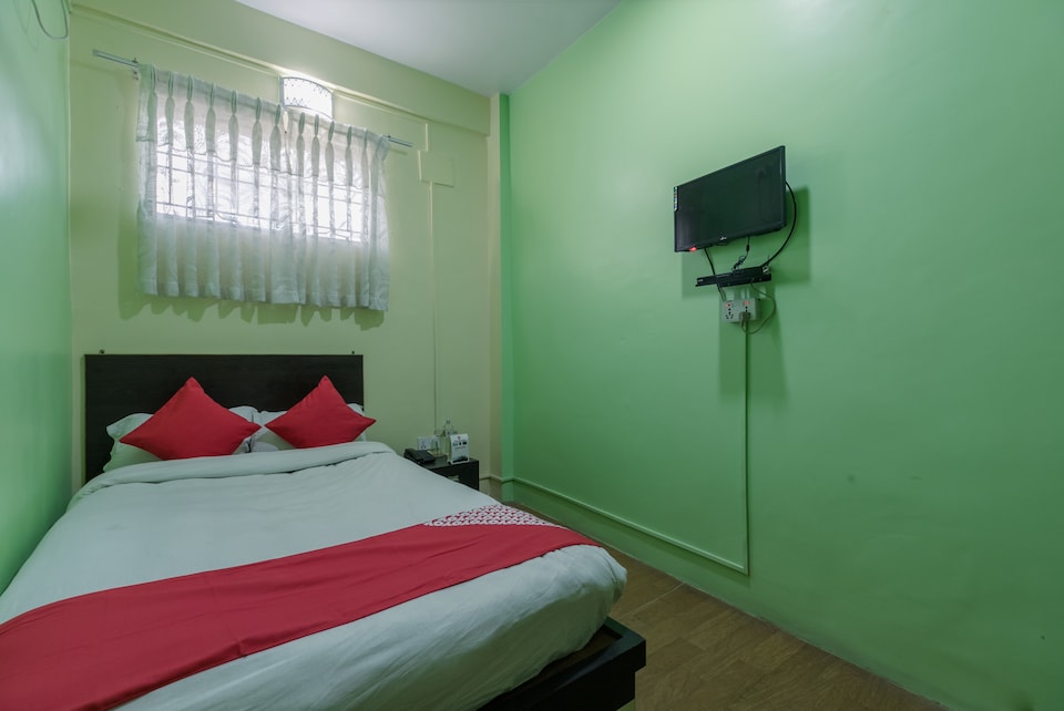 OYO 619 Aahar Spicy Kitchen And Rest House, Bharatpur Nepal, Chitwan