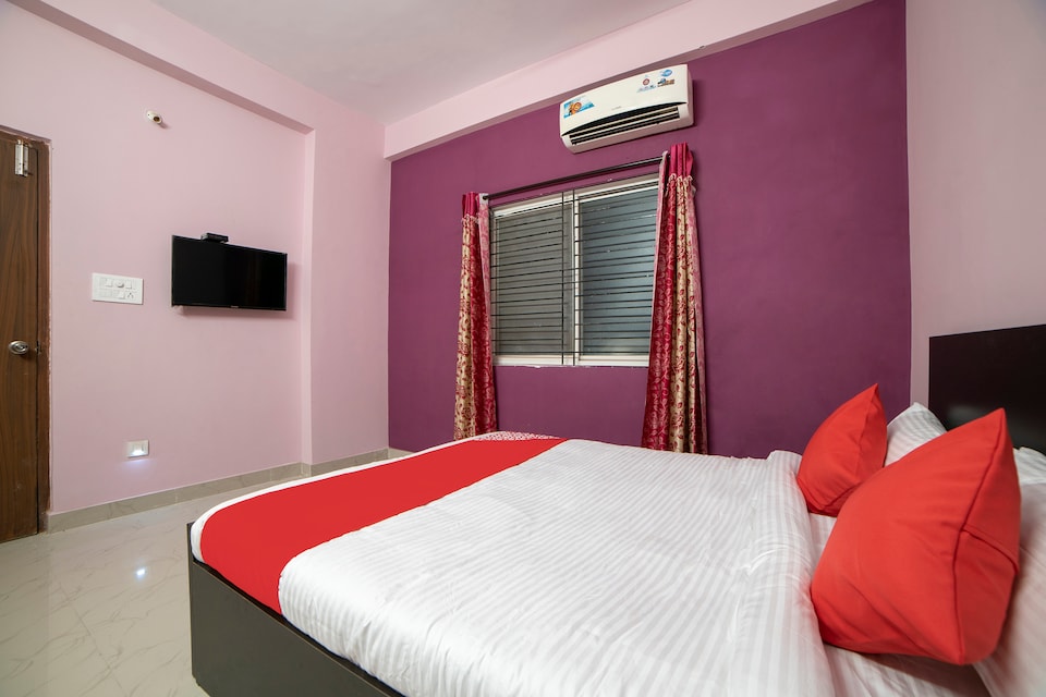 OYO 61856 Bahira Groups Izaan Residency, Mehdipatnam - Attapur, Hyderabad