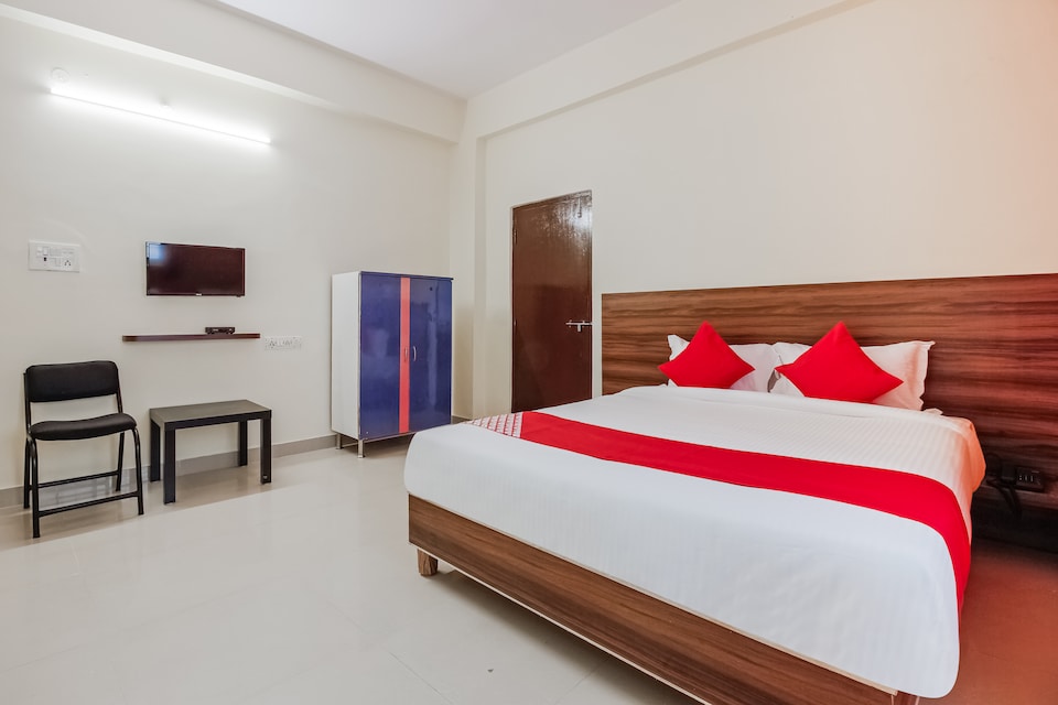 Hotel O Banyan Tree, Kukatpally, Hyderabad