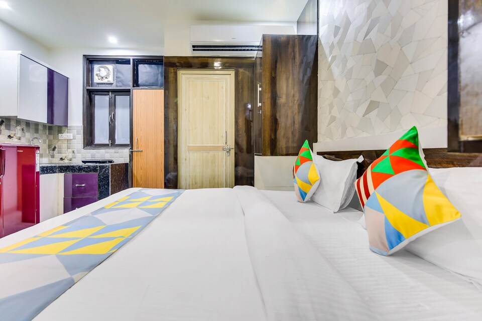 OYO 61866 Spacious Stay DLF Phase 3, Cyber City, Gurgaon