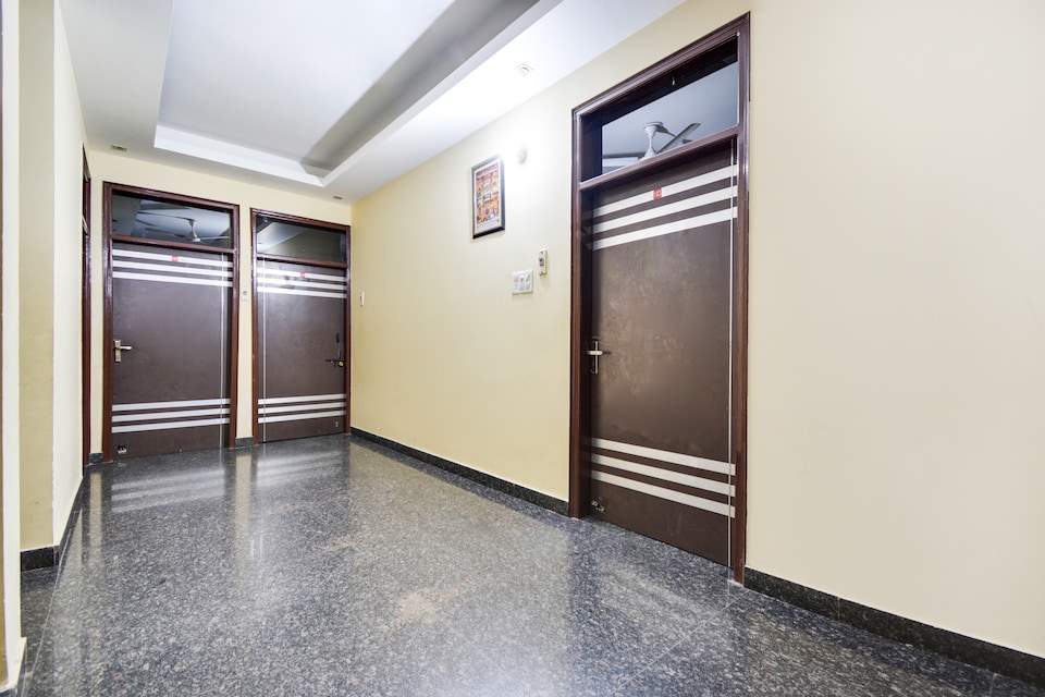 Hotel O Santosh Seva Sadan, Bhupatwala Haridwar, Haridwar