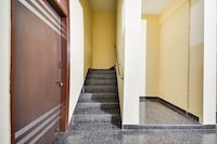 Hotel O Santosh Seva Sadan