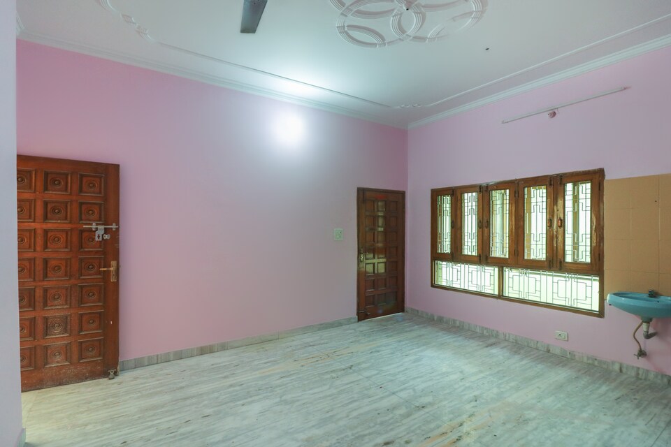 OYO 61877 Kamakshi Inn, Gomti Nagar Lucknow, Lucknow