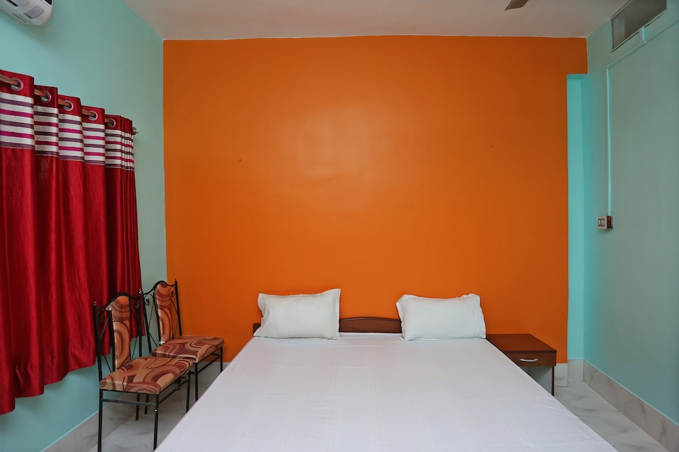 SPOT ON 61884 Rikita Lodge, Howrah Kolkata, Kolkata