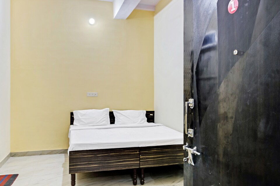 SPOT ON 61887 Rajasthan Guest House, Kotputli, Kotputli