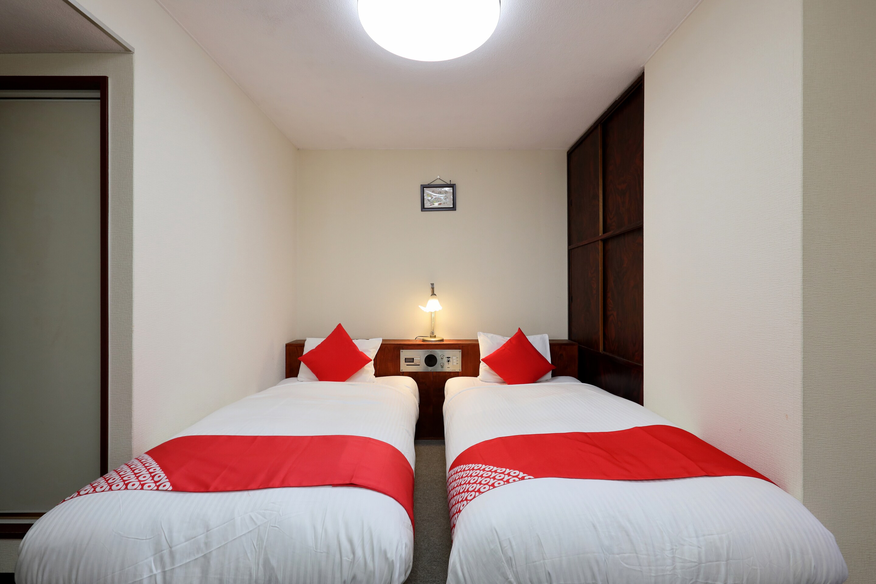 Oyo New World Hotel Kagoshimaのホテル Oyoホテル