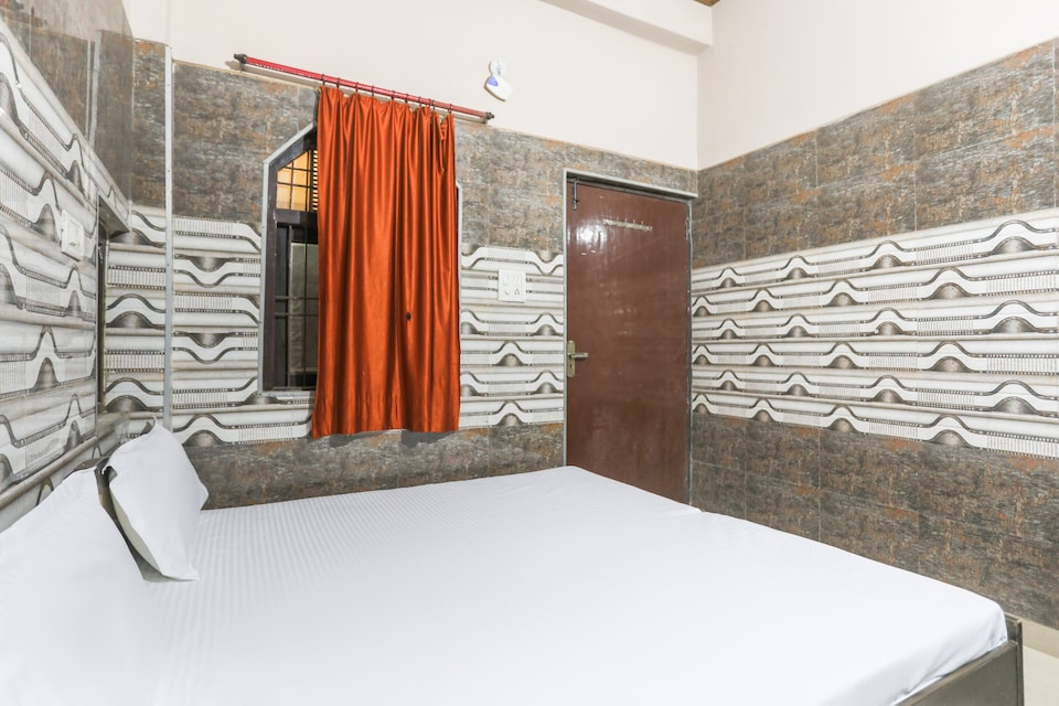 SPOT ON Rajdeep Paying Guest House, Agra Fort, Agra