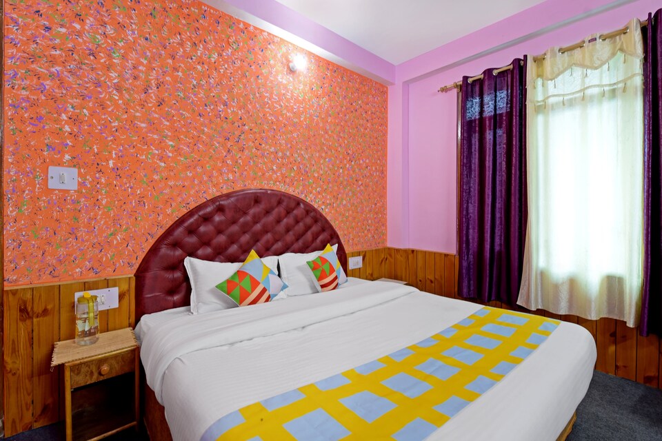 OYO Home 61918 Outlandish  Family Cottage Bhurwa, NH 21 Manali, Manali