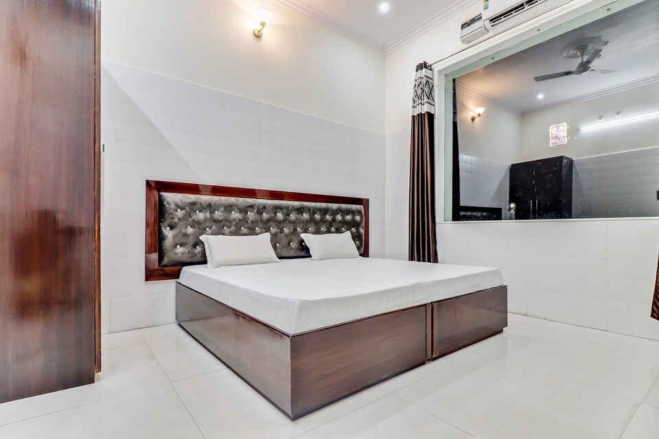 SPOT ON 61953 Hotel Prem Inn , Moradabad, Moradabad