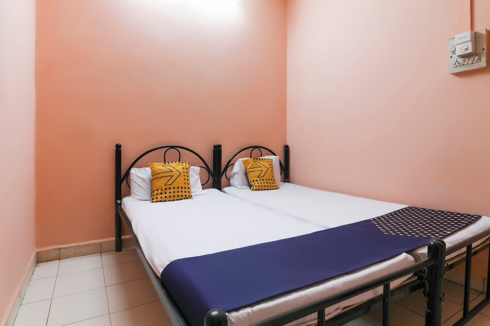 OYO 61965 Hotel Good Shephard, Margao Goa, Goa