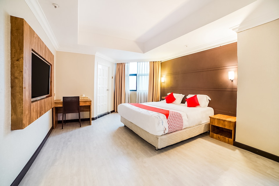 Capital O 89508 Four Seasons Ruili Hotel, Kluang, Kluang