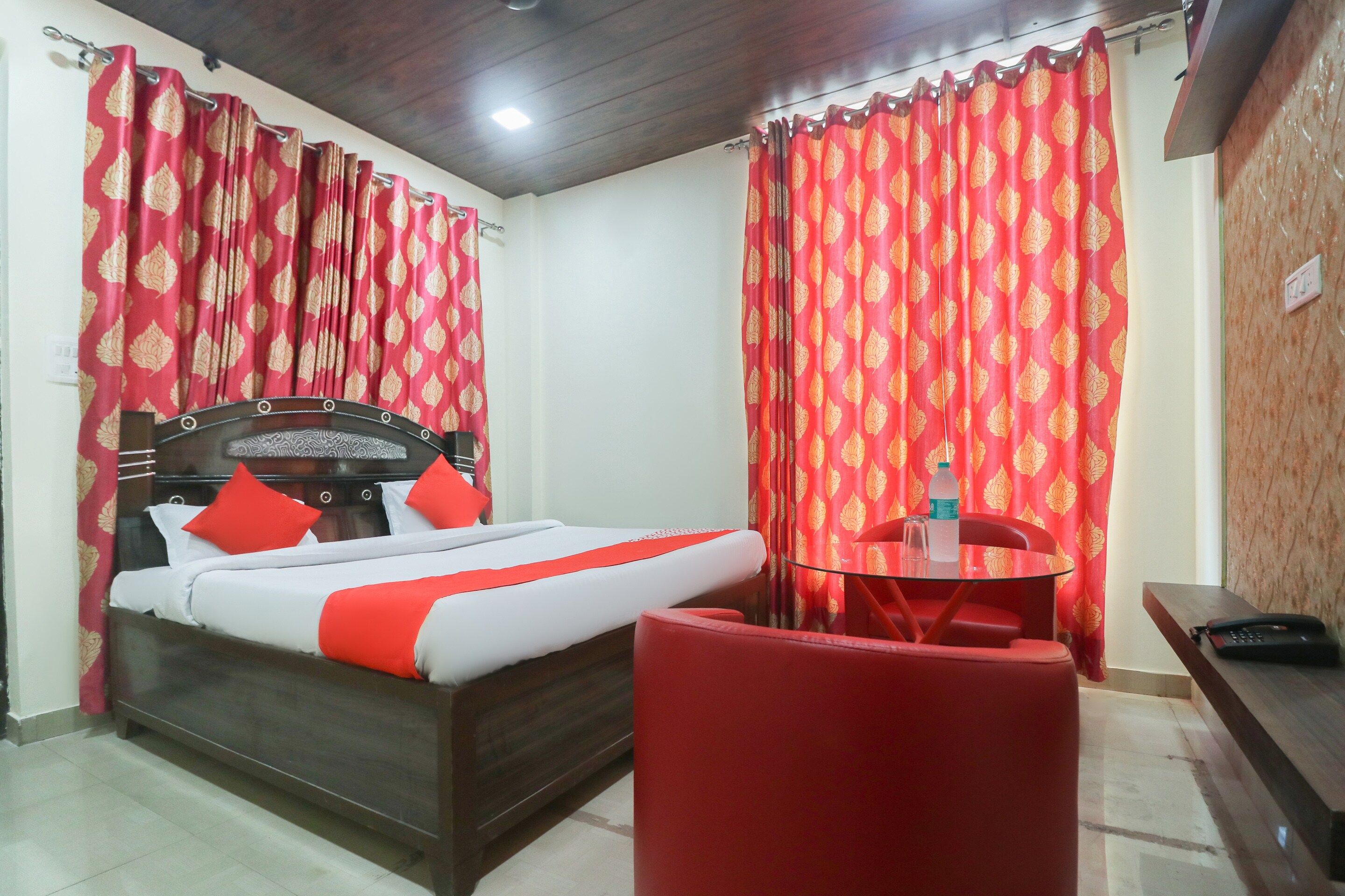Budget Hotels Saharanpur Starting    902 Upto 53  OFF