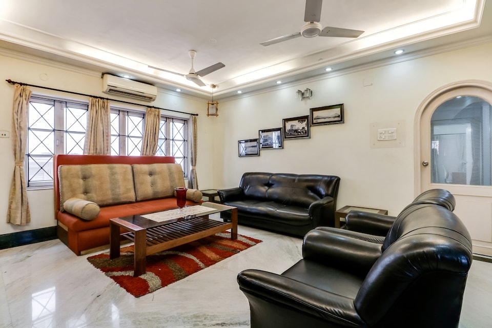 OYO Home 62017 Peaceful Stay Near Gariahat, Gariahat Kolkata, Kolkata