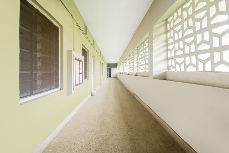 OYO 62035 Aero Studio Prime , Viman Nagar, Pune