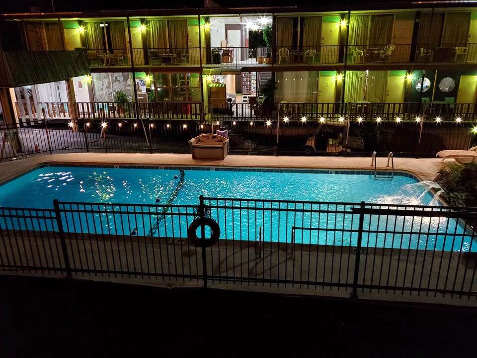 Hotel Gold Star Branson, C65616-2, Branson MO