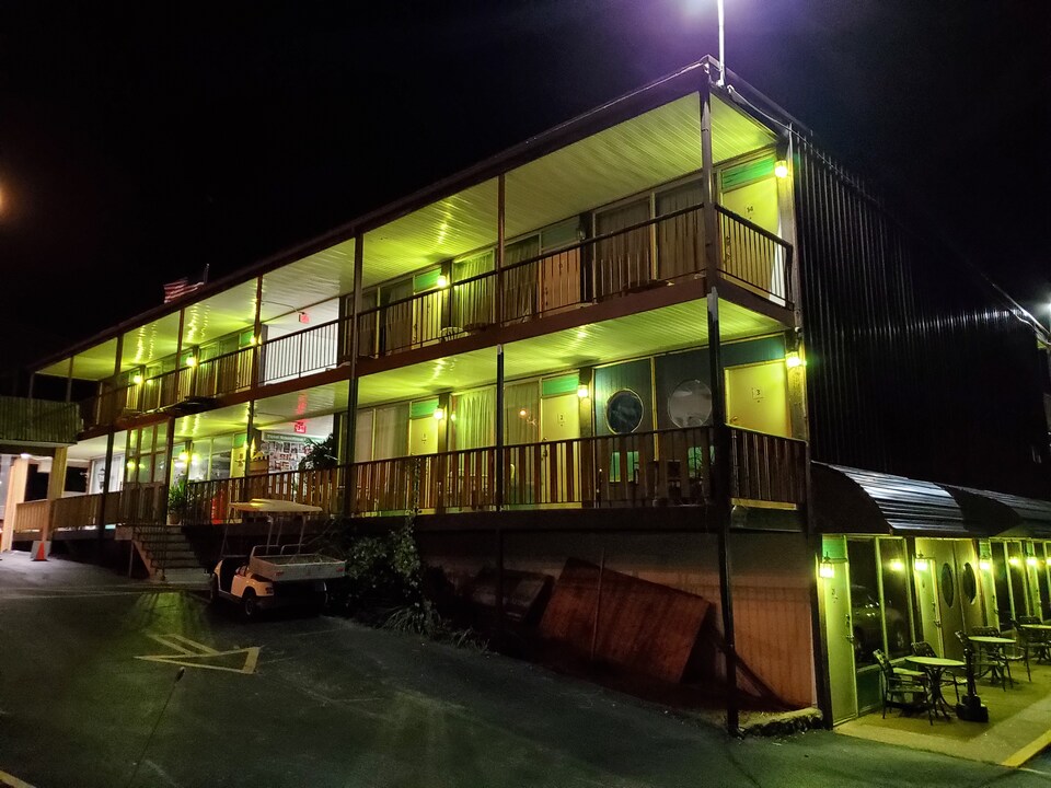 Hotel Gold Star Branson, C65616-2, Branson MO