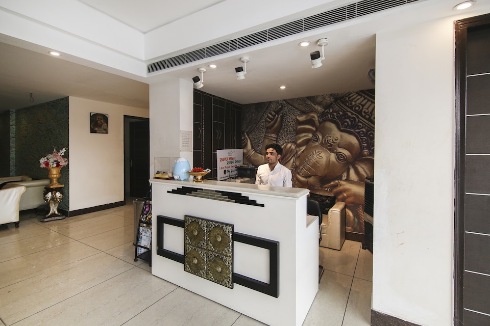 OYO 62054 The Gazania Hotel , Rohtak, Rohtak