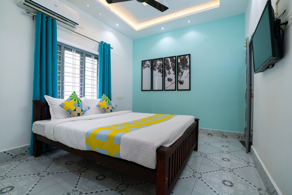OYO Home 62055 Luxurious Stay, Aluva Kalamassery Kochi, Kochi