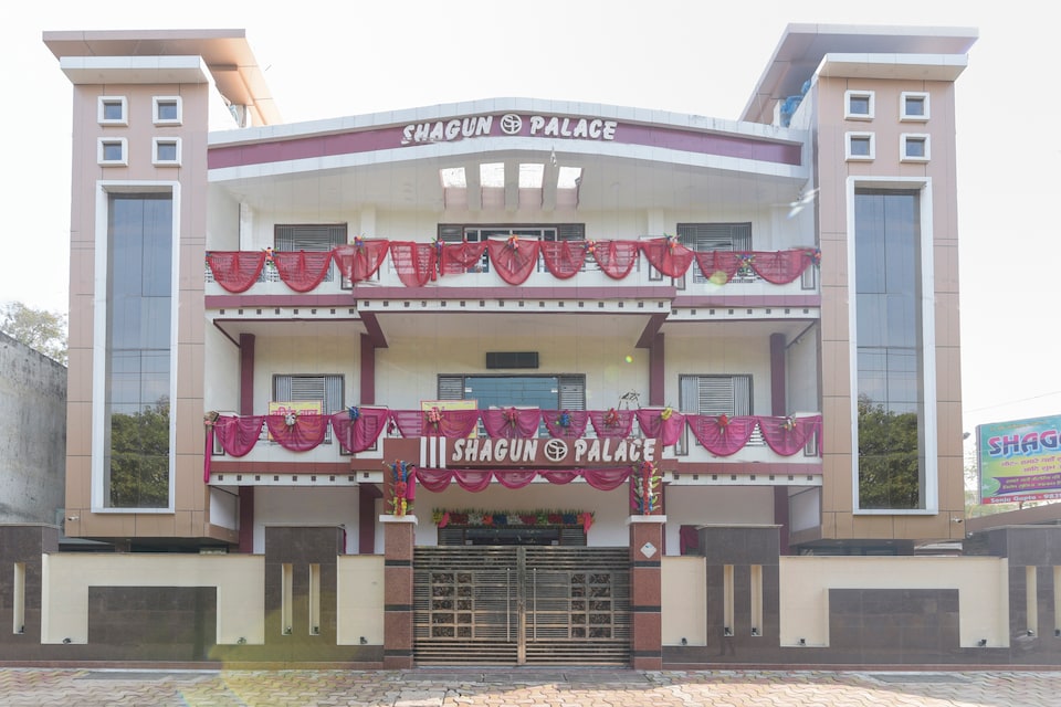OYO 62070 Shagun Palace, Barra Kanpur, Kanpur