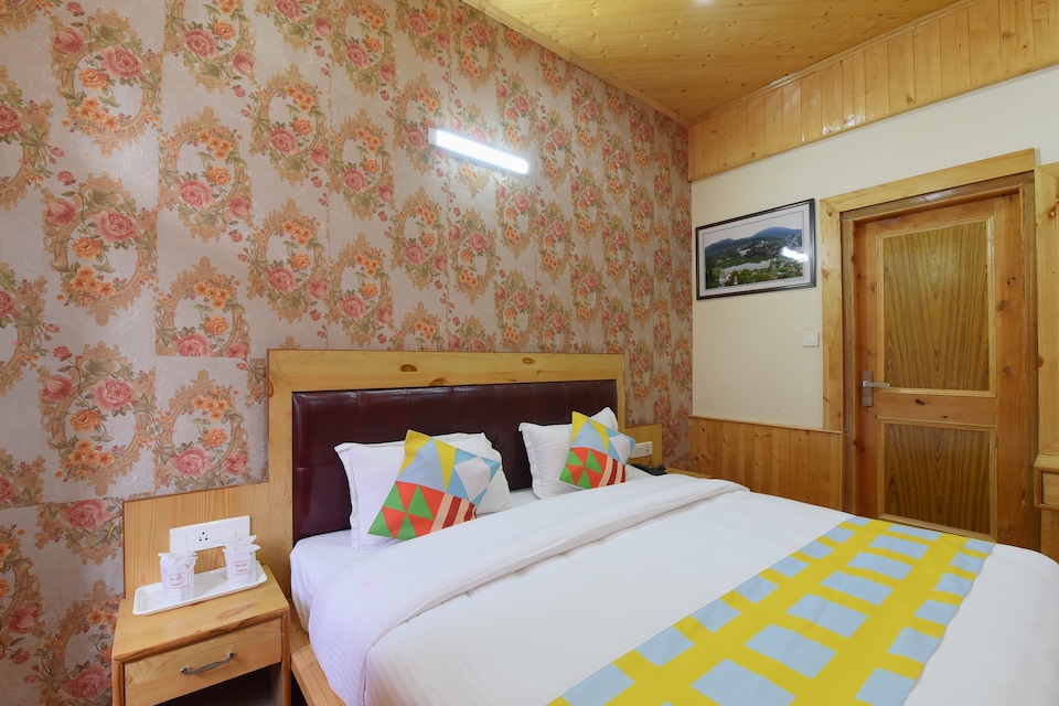 OYO Home 62086 Luxurious Family Suite Dhungri, Hadimba Road Manali, Manali