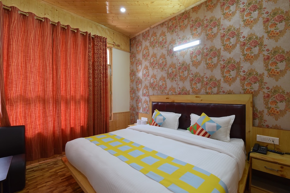 OYO Home 62086 Luxurious Family Suite Dhungri, Hadimba Road Manali, Manali