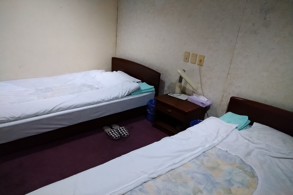 OYO 44604 Business Hotel Kameya, South Wakayama, Wakayama
