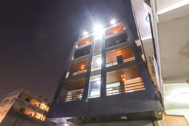 Hotel O Royal Residency 