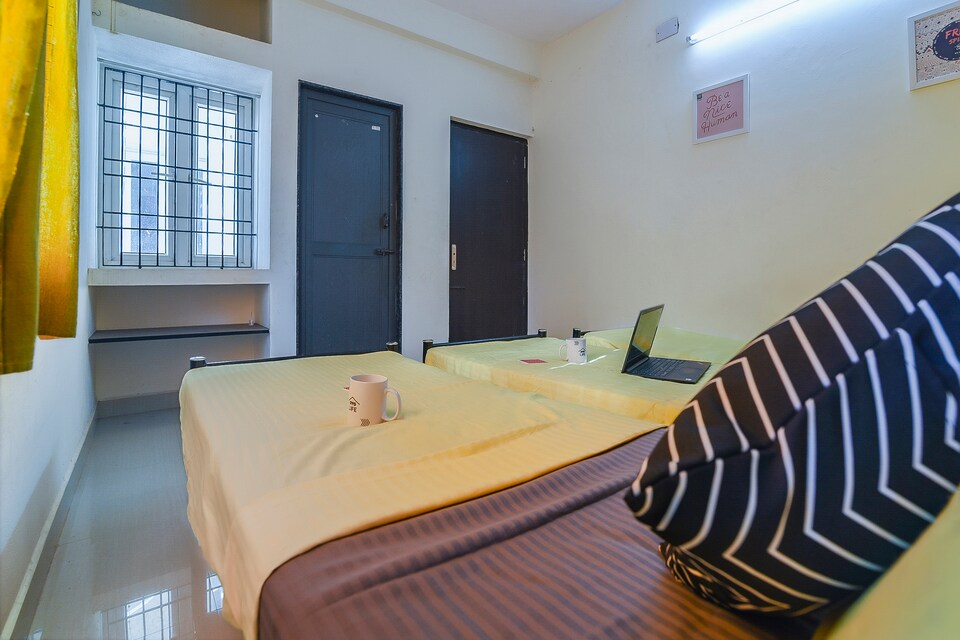 OYO LIFE CHN1176 SRM University, Vadapalani Chennai, Chennai