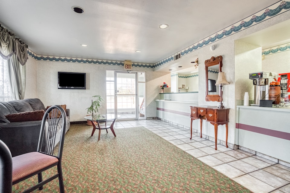 OYO Hotel Wichita Falls I-44 Sheppard Airforce, C76306, Wichita Falls TX