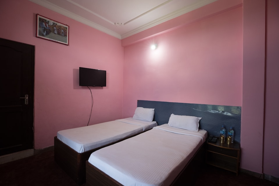 SPOT ON 631 Hotel Highway Plaza , Dhangadhi, Dhangadhi