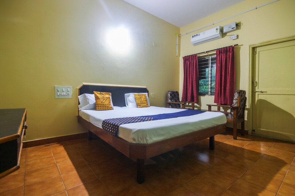 OYO 62133 Hotel Yatri Nivas  Lodge, Hubli, Hubli-Dharwad