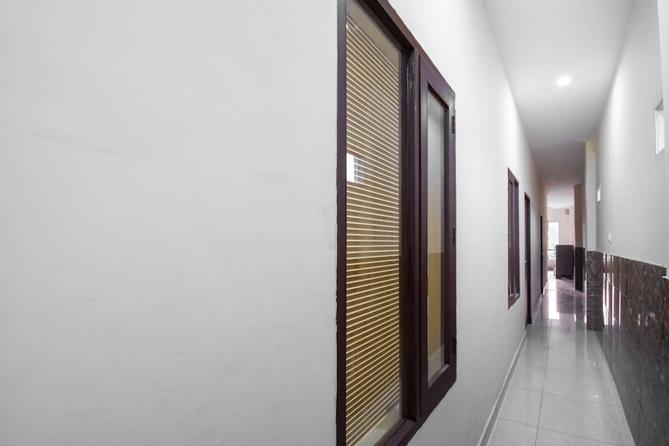 Hotel O Happy Living, Ferozepur Road Ludhiana, Ludhiana