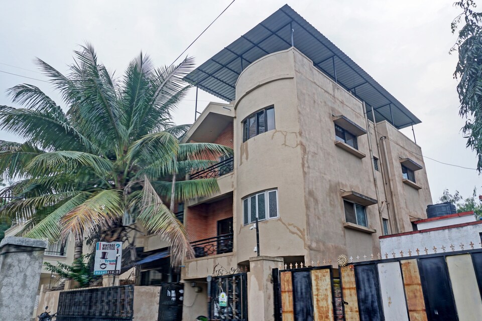 OYO LIFE PUN942 Viman Nagar, Viman Nagar, Pune