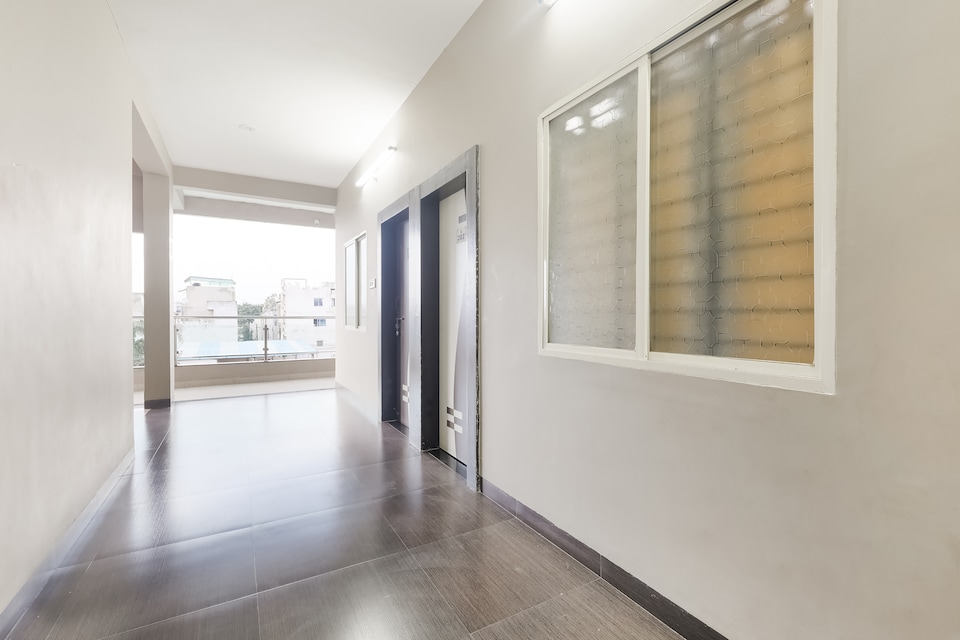 OYO 62197 Shri Madan Mahal, Vijay Nagar Indore, Indore