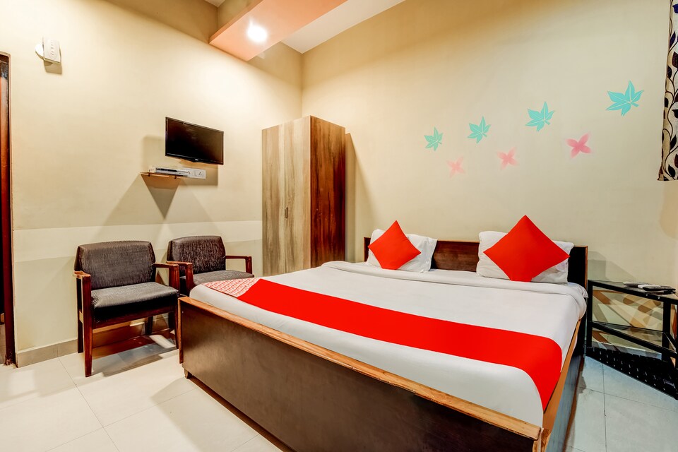 OYO Hotel Shyam Utsav, Mirzapur, Mirzapur