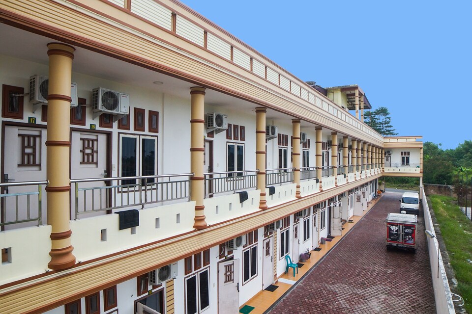 Hotel O Sopou Penginapan Rinal & Tuah, Pematang Siantar, Pematang Siantar