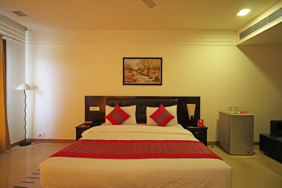 Live as GRG2444, HUDA CENTRE 1, Gurgaon