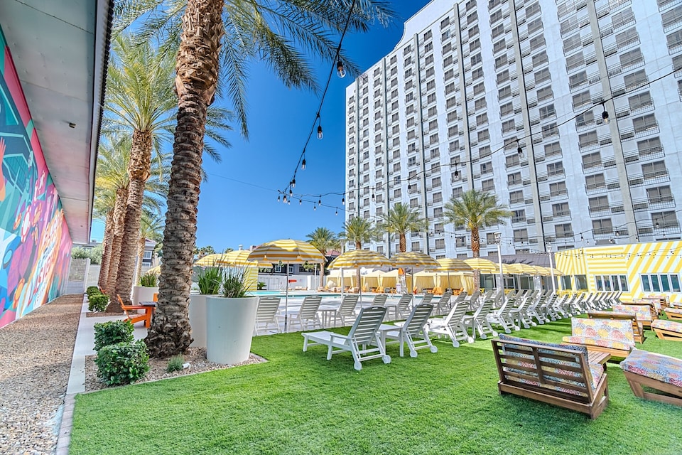 OYO Hotel and Casino Las Vegas, C89109, Las Vegas NV