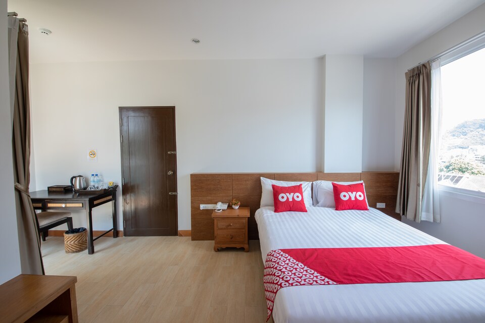 OYO 363 Golden Place Patong, Outter Phuket P3, Phuket