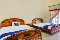 SPOT ON 1767 Villa Anggur Panderman