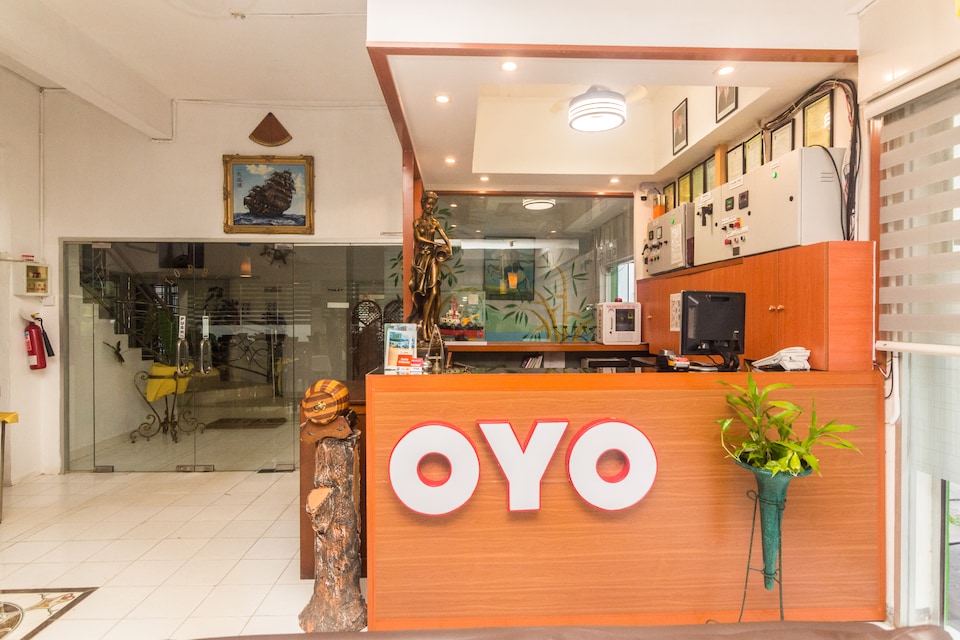 OYO 1771 Zeke Hotel, Tanjung Uncang, Batam