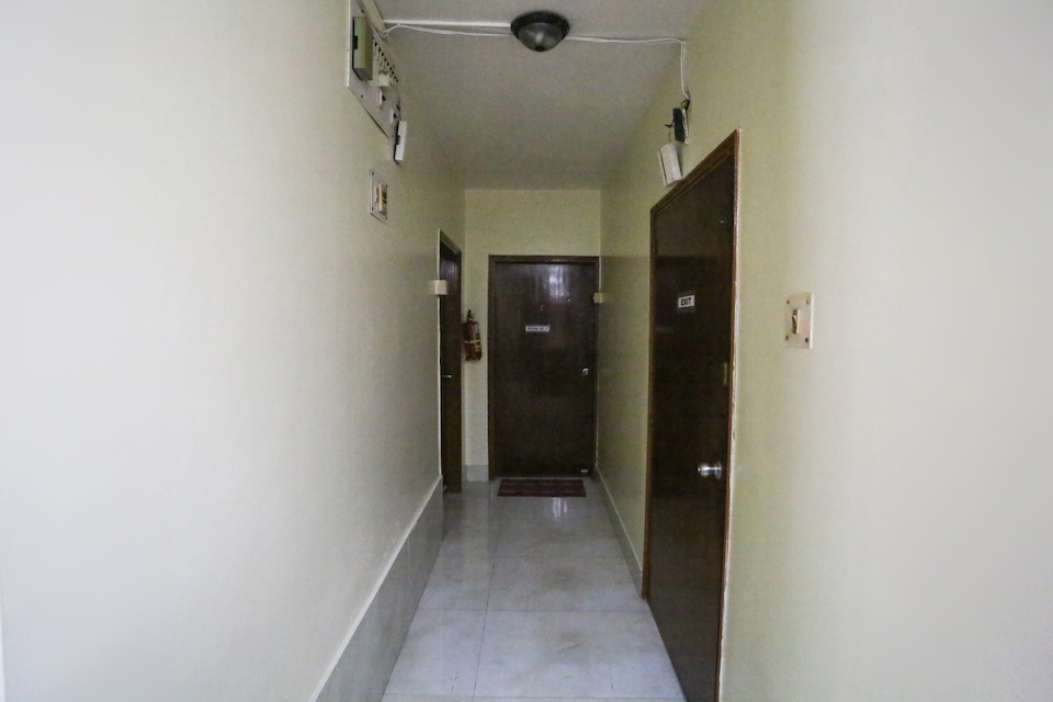 OYO 62266 Deepak Guest House, Salt Lake Kolkata, Kolkata