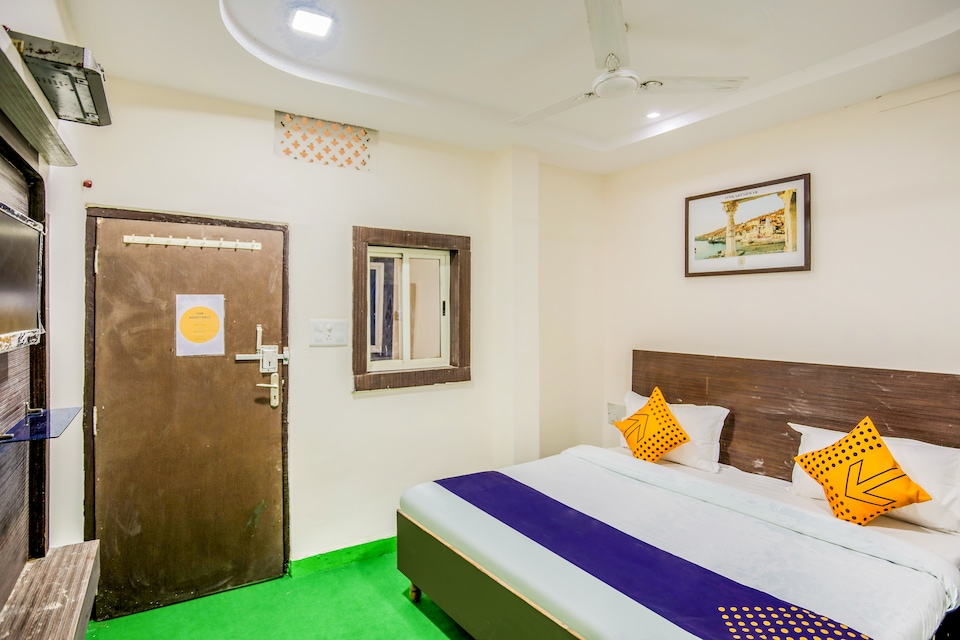 SPOT ON 62271 Hotel Vishal Palace, Dewas City, Dewas