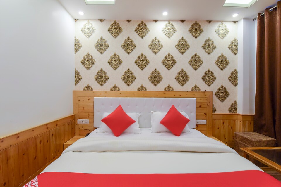 OYO The Elena Grand, khakhnal Naggar Road Manali, Manali
