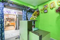 SPOT ON Maa Kamala Guest House Near Howrah Bridge